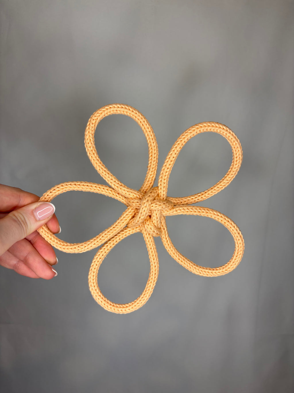 Knot Centre Flower